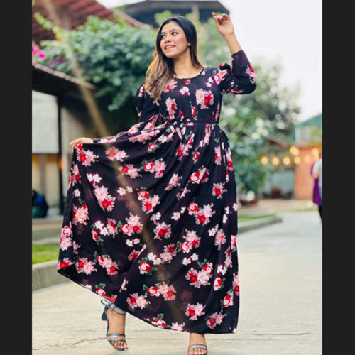 Pori Gown